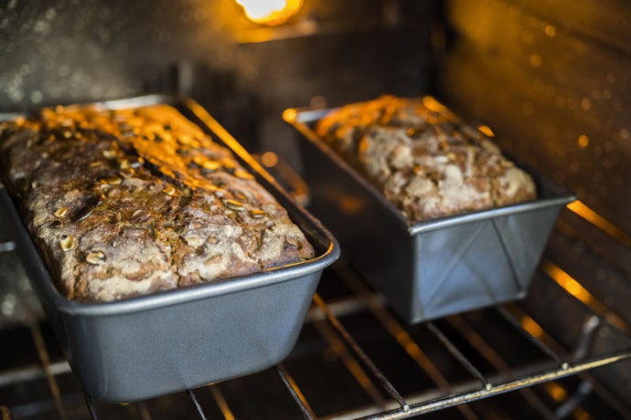 Metal Pans for Baking in High Temperatures