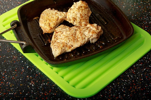 Get a Silicone Trivet for a Nonskid Material