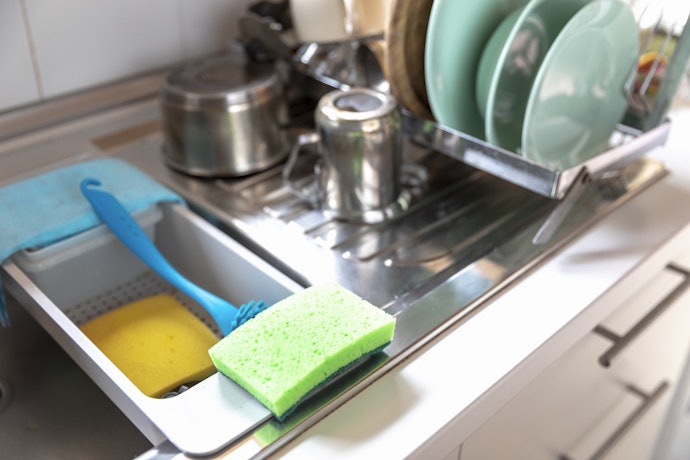 Plastic Sink Caddies Are Easy to Clean
