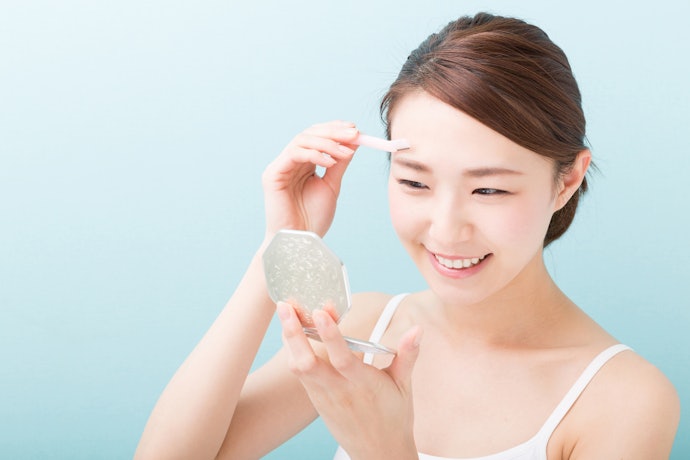 Eyebrow Razors Efficiently and Painlessly Remove Hair in Large Areas