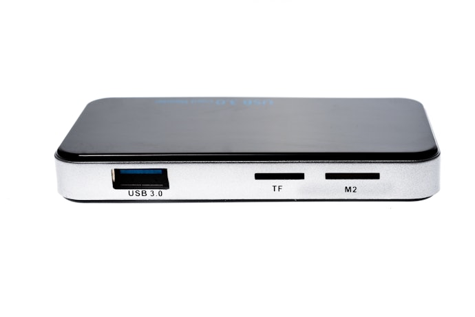 Choose USB 3.0 for Transferring Files Like Minute-Long Videos and Photo Albums