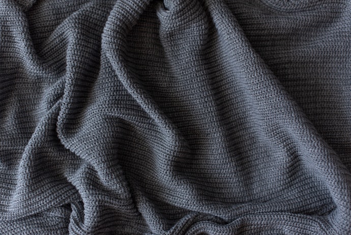 For High Heat Retention, Get a Blanket Made From Wool