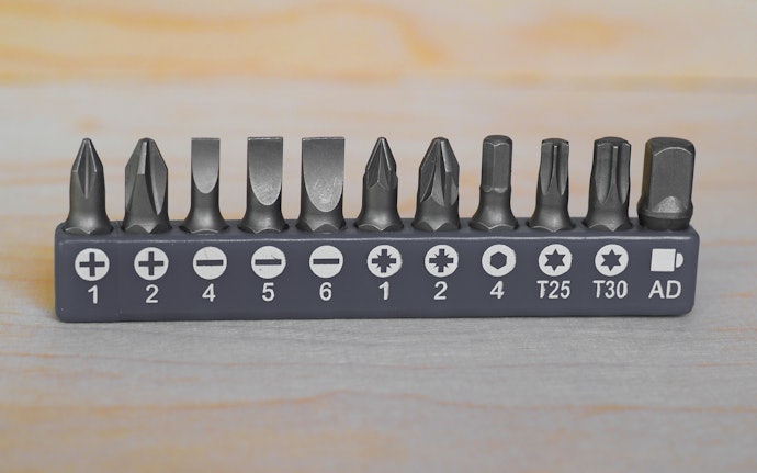 Tip-Holder Types Are Versatile and Space-Efficient