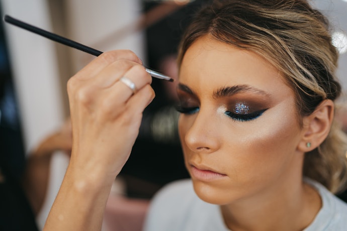Mimic Eyebrow Hairs With Thin Brushes