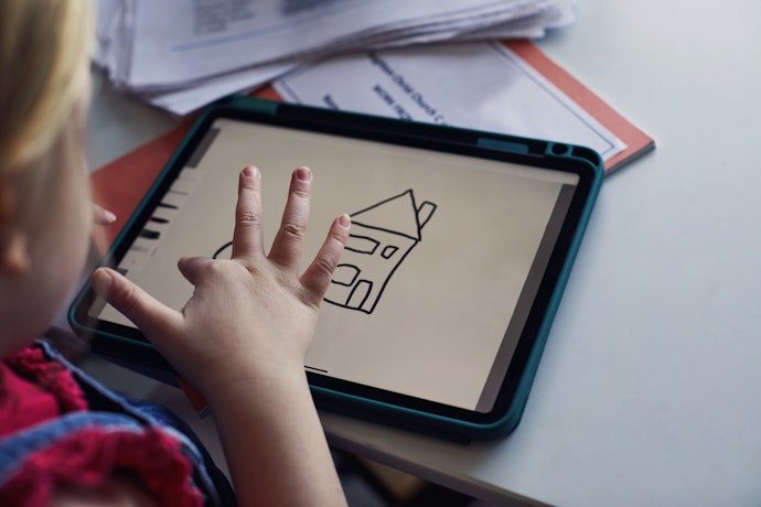 Latest Models Have Touchscreens and Input Devices