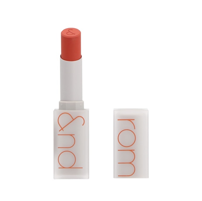 Overall Review: Soft, Trendy Lips Made Easy. A Well-Balanced Pick for Finish, Comfort, and Long Wear
