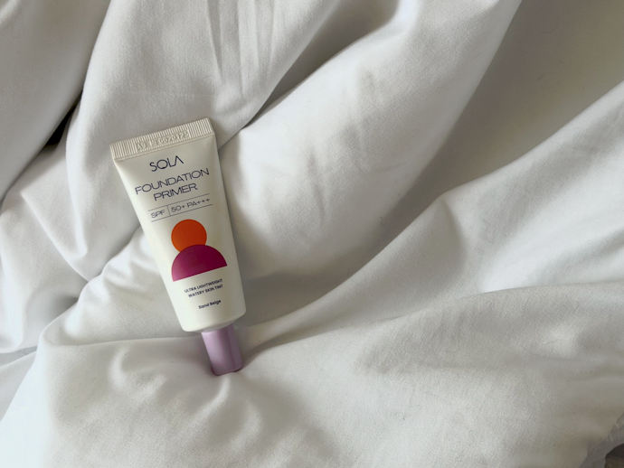 TL;DR: Reliable Coverage and Glow, Falls Short as Sunscreen