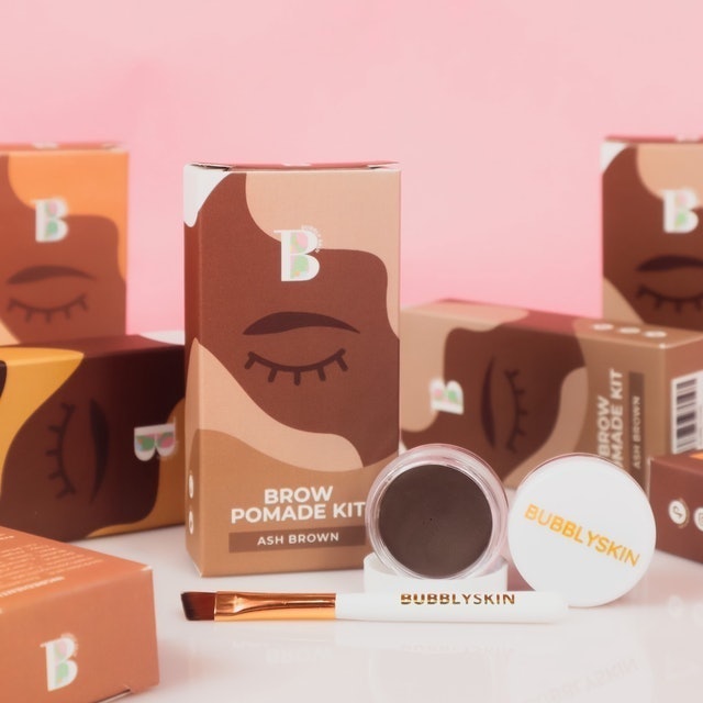 Brow Pomade Set with Brush 2