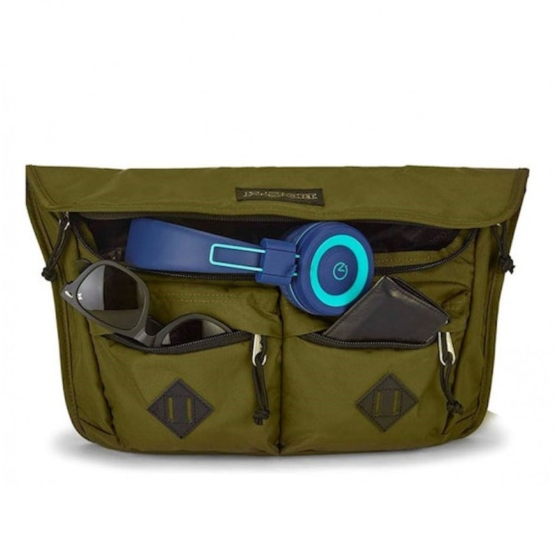 10 Sling Bags for Men in the Philippines 2024 Buying Guide