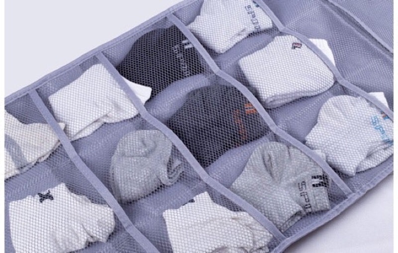 Dual-Sided Hanging Closet Organizer 2