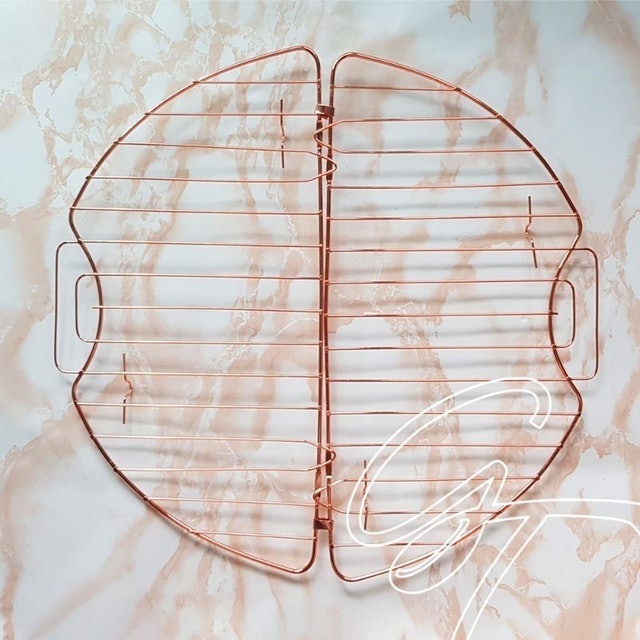 Foldable Cooling Rack 1