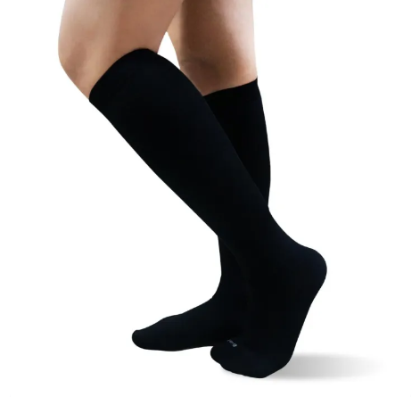 10 Best Compression Socks for Men in the Philippines 2026 | Goldtoe, ASICS, and More 2