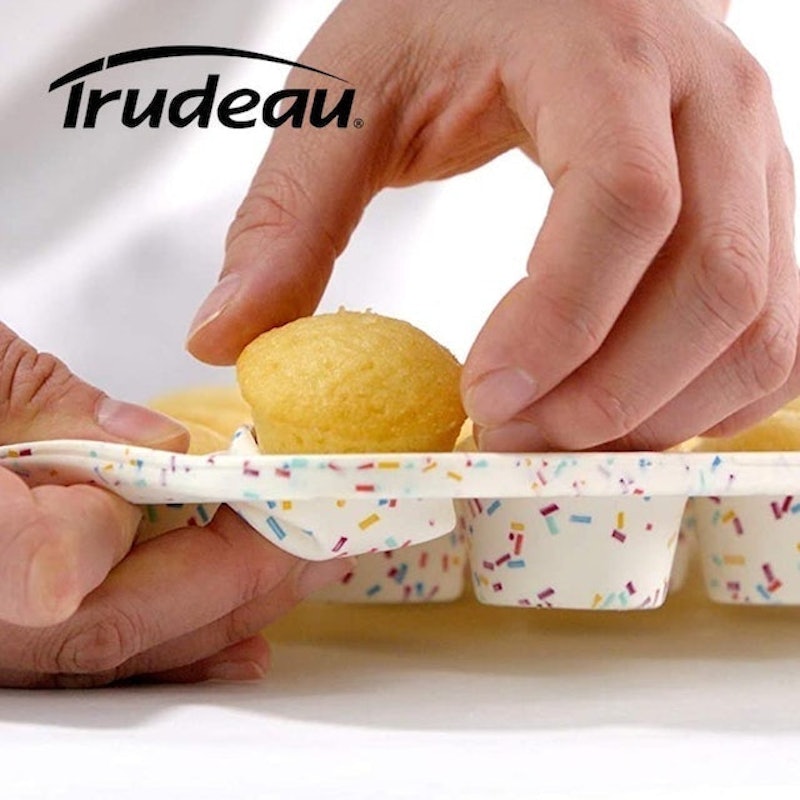 White Confetti Mini Muffin Pan 2