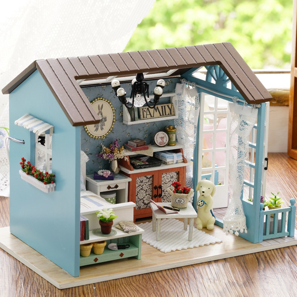 DIY Miniature Dollhouse Kit 2