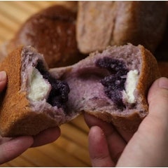 Regular Ube Panroll