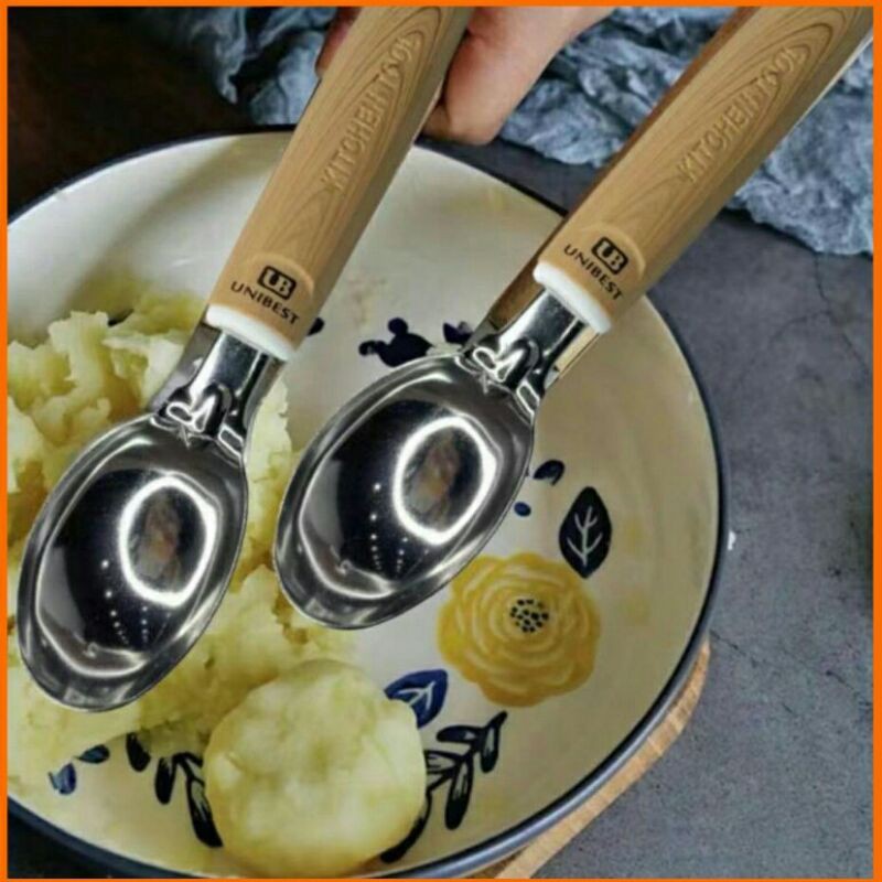Ice Cream Scooper With Wooden Handle 3