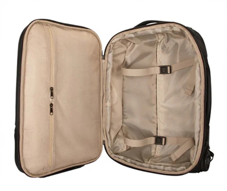 15.6” EcoSmart Mobile Tech Traveler	  6