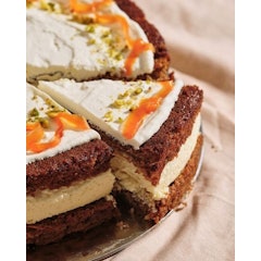 Carrot Cake Cheesecake