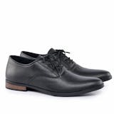 10 Best Black Shoes for Men in the Philippines 2026 | Rockport, Sebago, and More 2
