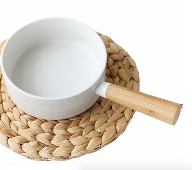 Cera-Bowl with Wooden Handle 1