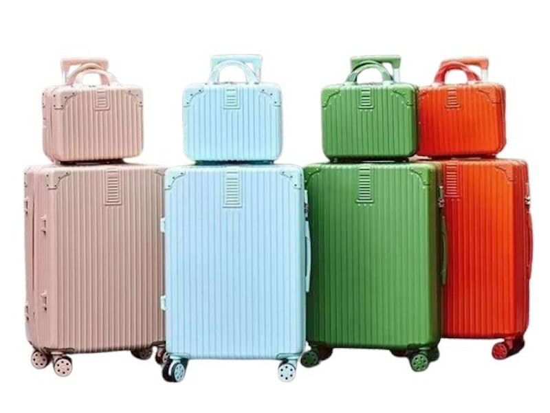 Lightweight Hardshell Luggage 1