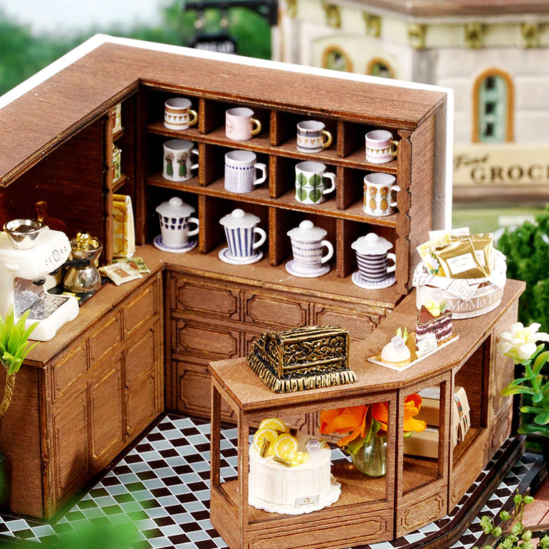 Miniature Dollhouse With Dust Cover (Forest Tea House) 3