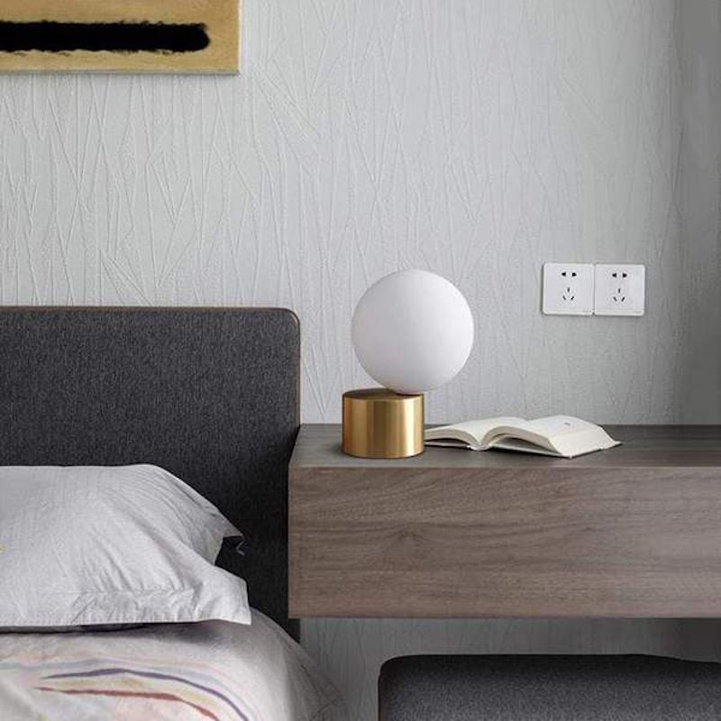 Elthine Modern Table Lamp 2