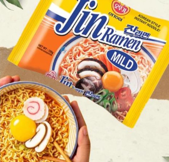 Jin Ramen Mild 4