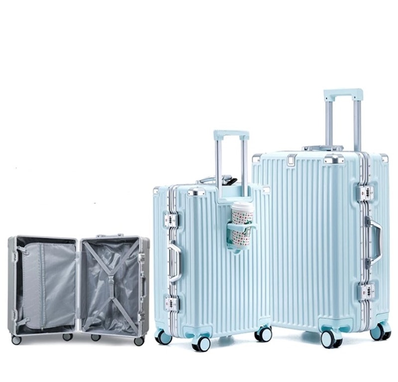 Aluminum TSA 20/24-Inch Luggage With Hook, USB Charging Port 3