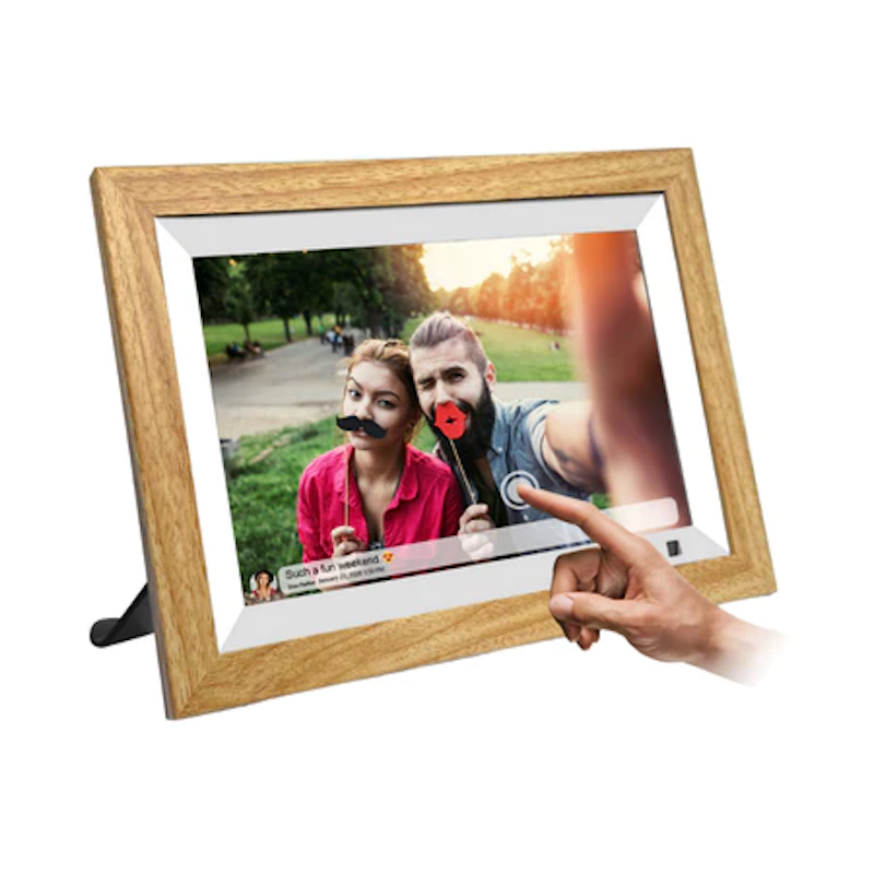 10.1 Inch Digital Photo Frame 1