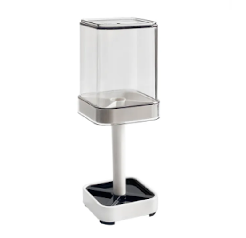 Toothbrush Holder with Cup Lid 1