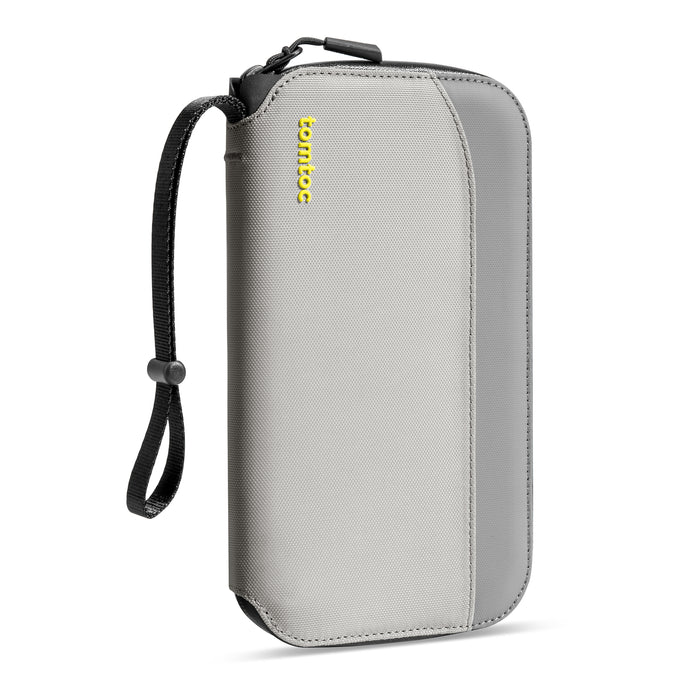 10 Best Passport Cases in the Philippines 2026 | Tomtoc, Travelon, and More 1