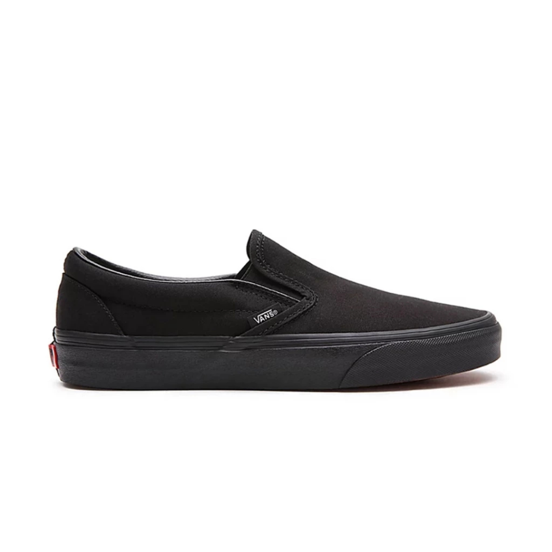 10 Best Slip-On Shoes for Men in the Philippines 2026 | PUMA, Vans, and More 2