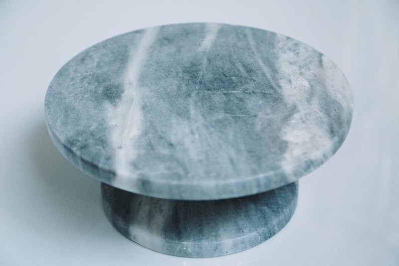 Marble Cake Stand 2