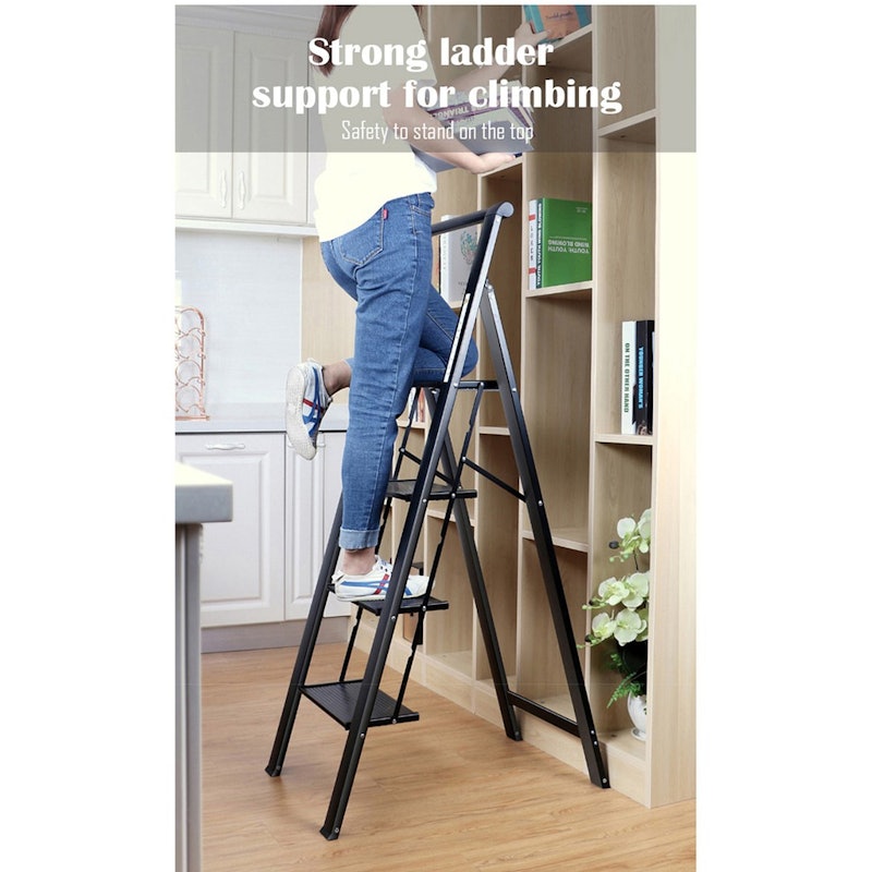 The Mini 3 Steps Stool 2