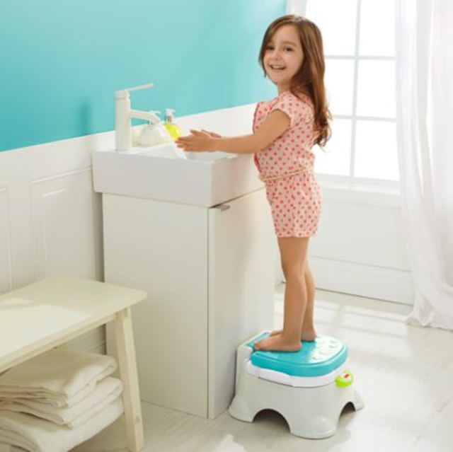 Royal Stepstool Potty Trainer 5