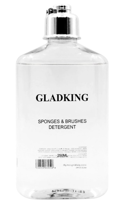 Sponges And Brushes Detergent 1
