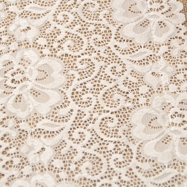 Burlap Lace Table Runner 3