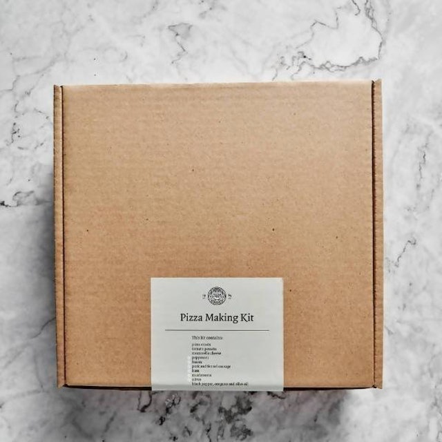 Original Pizza Making Kit 3