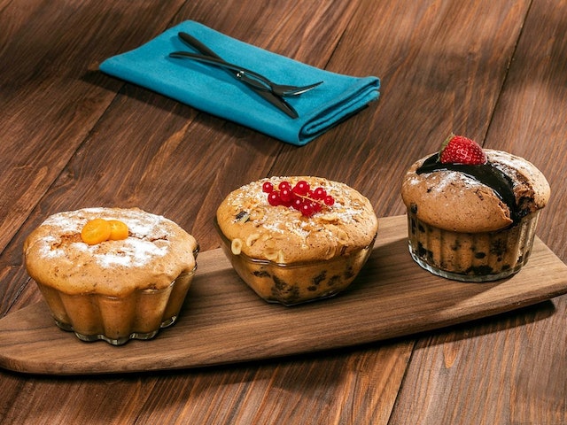 Borcam Mini Heart Cake Dish 3