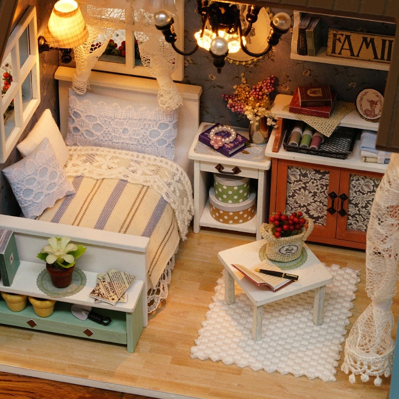 DIY Miniature Dollhouse Kit 4
