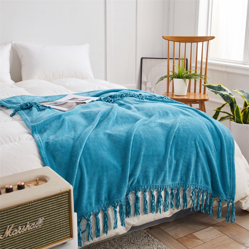 Soft Microfiber Decorative Throw Blanket 4