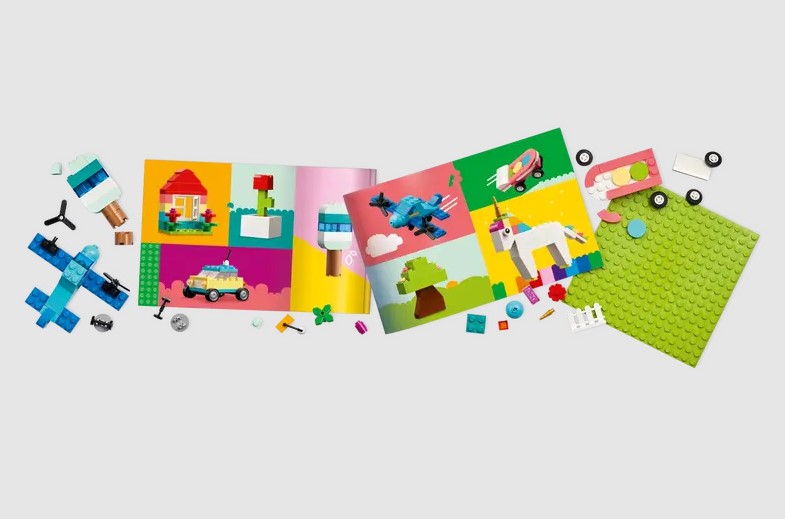 CLASSIC Vibrant Creative Brick Box (850 Pieces) 2