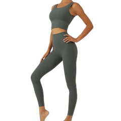 Women Sportswear Fitness Tank Top and Compression Pants
