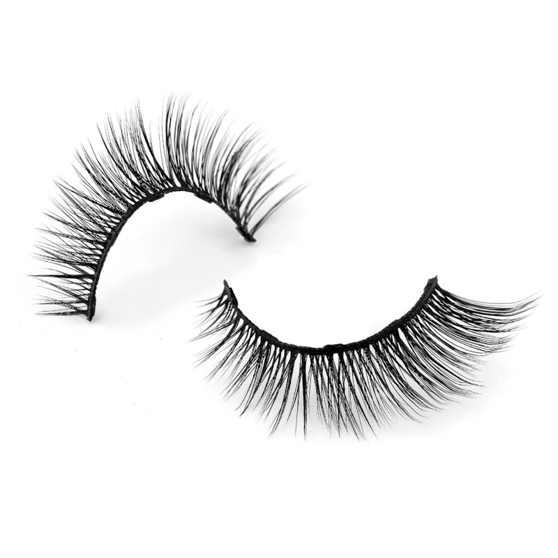 Faux Magnetic Lashes in Admiral 2