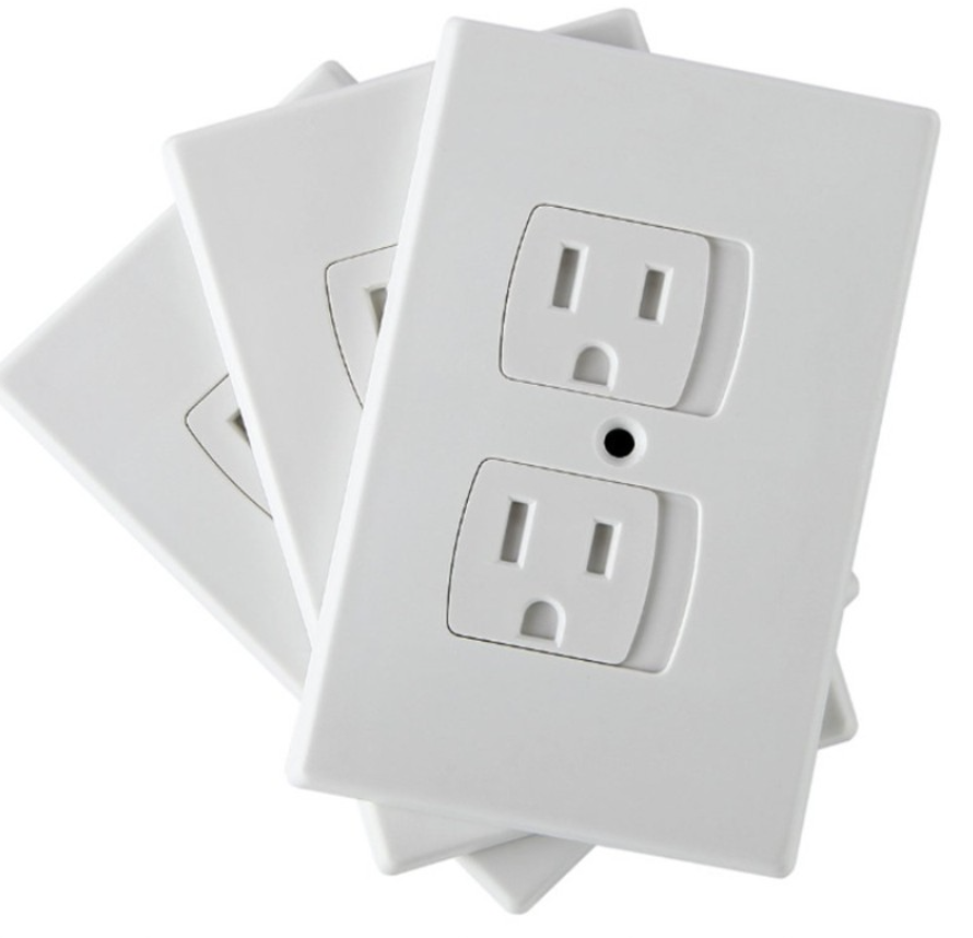 Self-Closing Socket Outlet Cover 2
