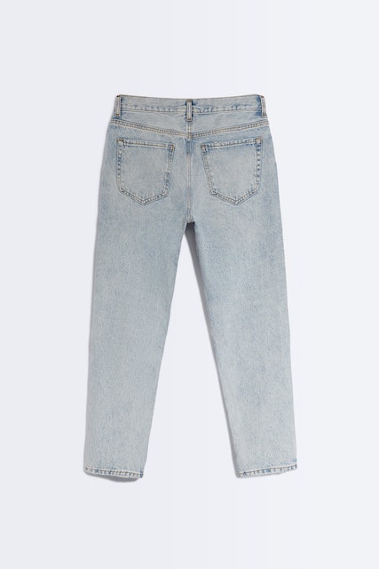 Ripped Slim-Fit Jeans 2