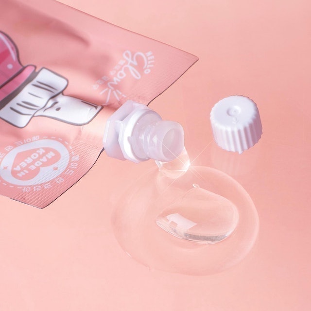 3-in-1 Lifting Serum 4