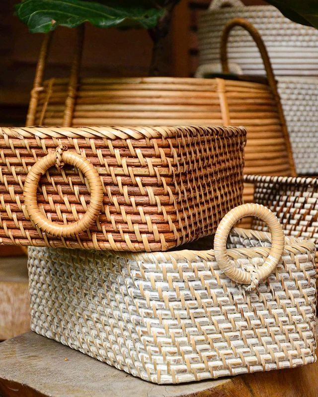 Rattan Basket With Round Handles 1