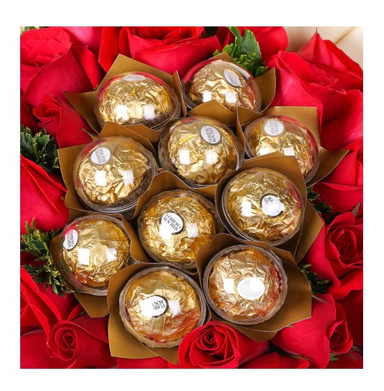 30 Red Roses and Ferrero	  3